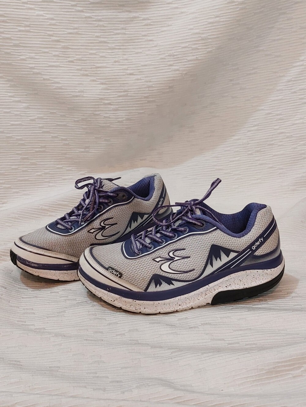 Gravity Defyer Gray and Purple Sneakers - Comfort Walking Shoes Sizec8.5